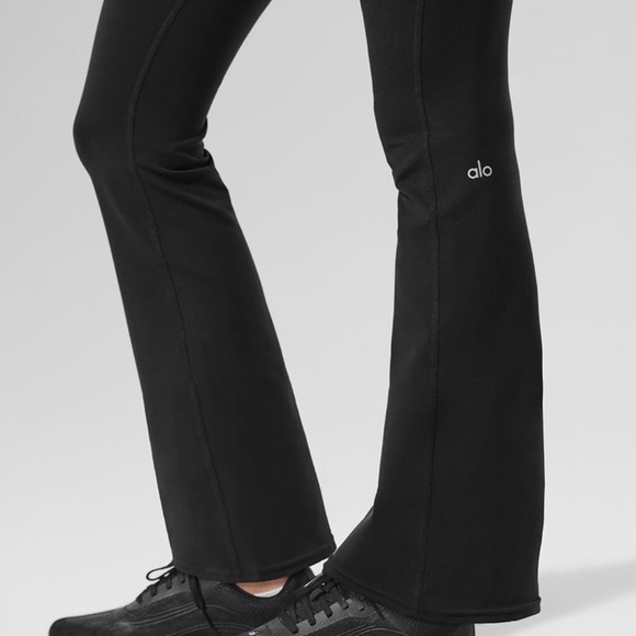 ALO High-Waist Bootcut Leggings - Black (Small) - Picture 8 of 11